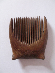 Comb