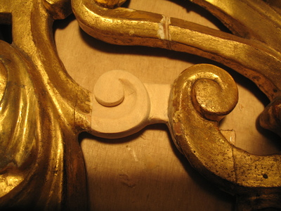 Mirror frame detail 4